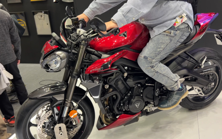 [图]【轻逛展】川崎ZX-4R、Eliminator、凯旋新765、贝纳利高金也来了！…（完结）