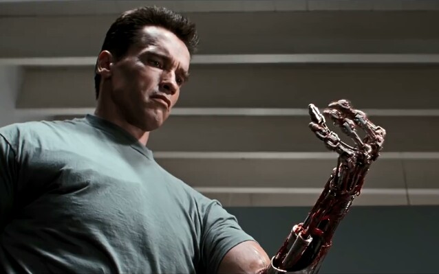 终结者2审判日3d重置版t800剥手皮露合金臂骨