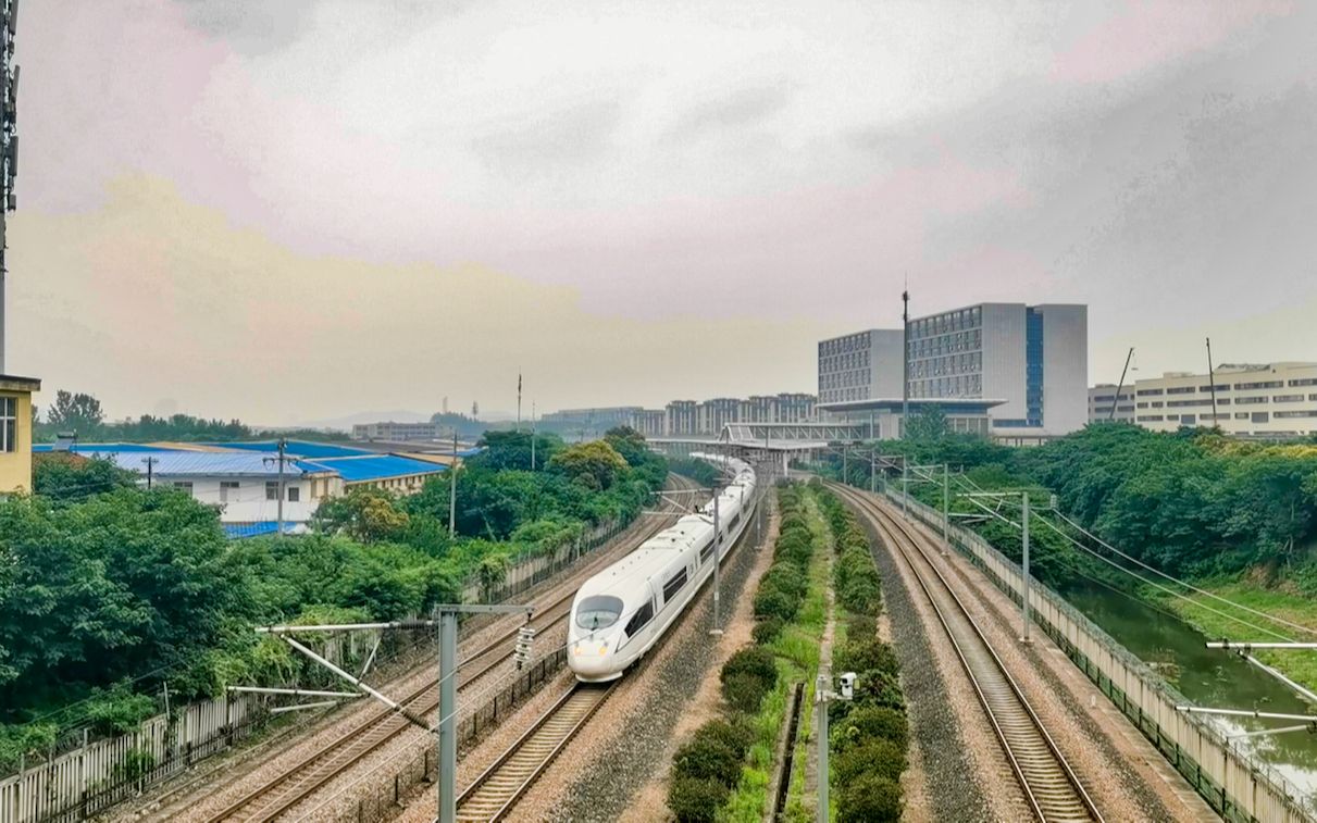crh380bl动车组担当的宣城——上海g7281次高铁列车上行通过沪汉蓉客