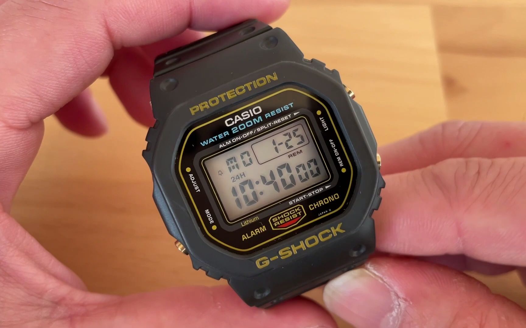 CASIO 卡西歐【G-SHOCK】DW-5600C 初代方塊_哔哩哔哩_bilibili