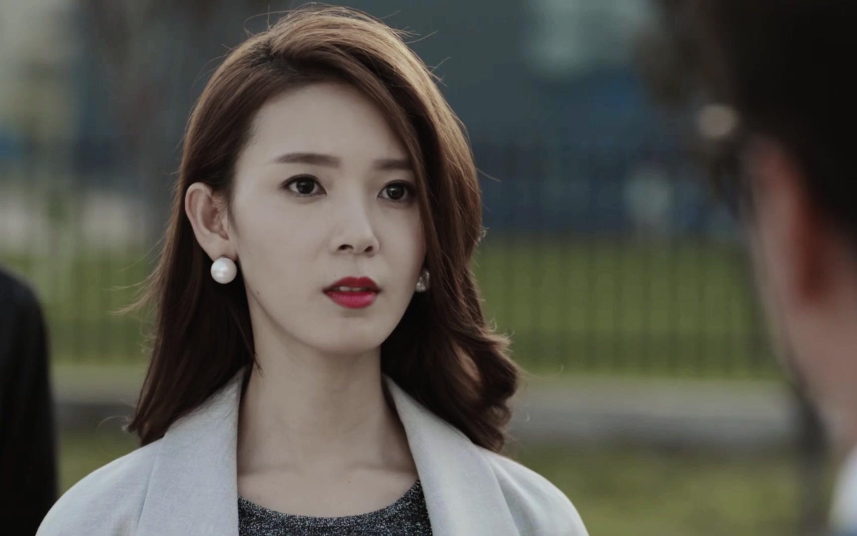 陈瑶橙红年代看纨总第一场跳楼第二场车祸