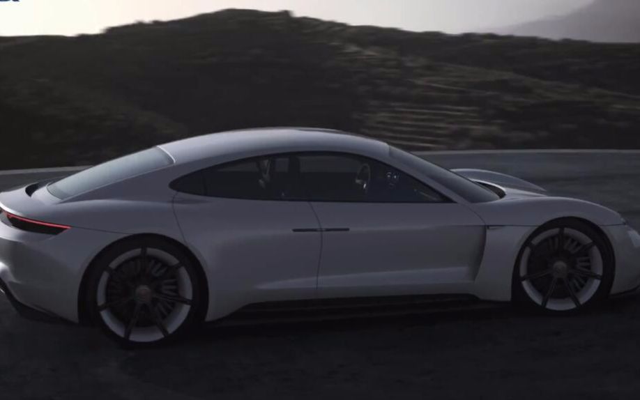 特斯拉鲶鱼效应显现 传统车企纷纷发力电动车领域_哔哩哔哩 (゜-゜)つ