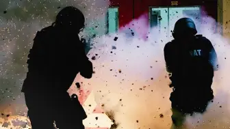 开始以为你是个变态没想到你这货原来是个天才