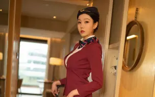 Download Video: 【Maleah】高颜值模特Maleah空中制服主题写真