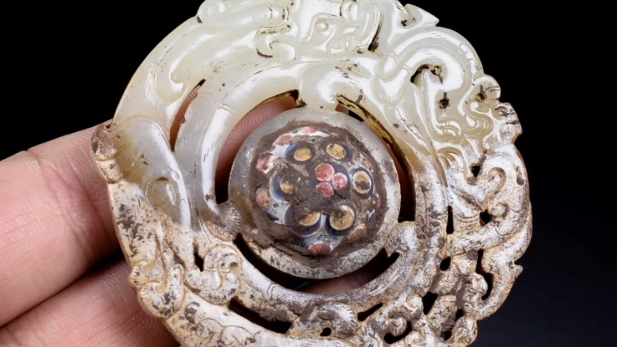 古玉老玉汉代生坑和田白玉蜻蜓眼镶嵌玉龙环