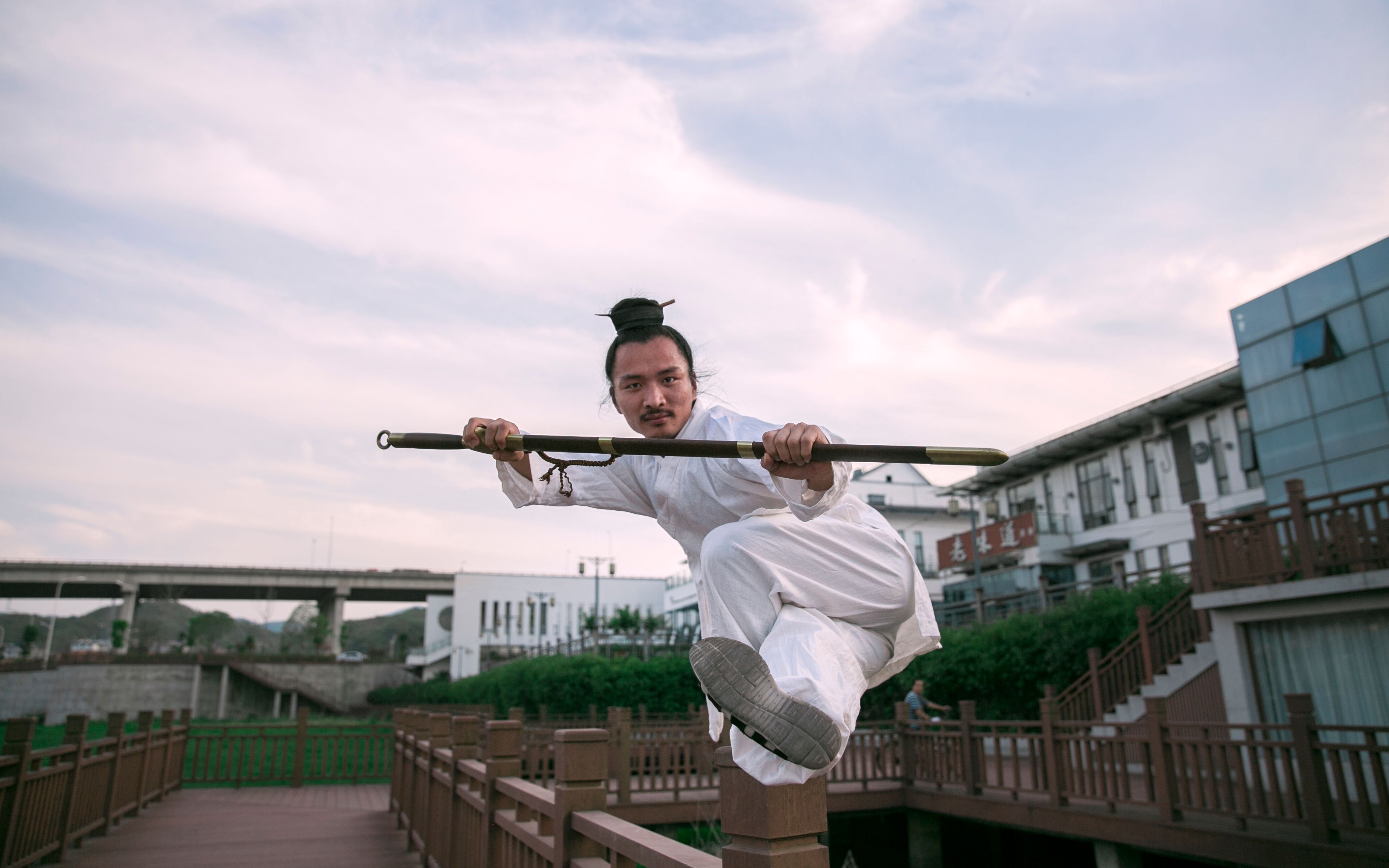 "不要人前显摆!"武当传人讲述亲身经历:膝盖受伤与恢复