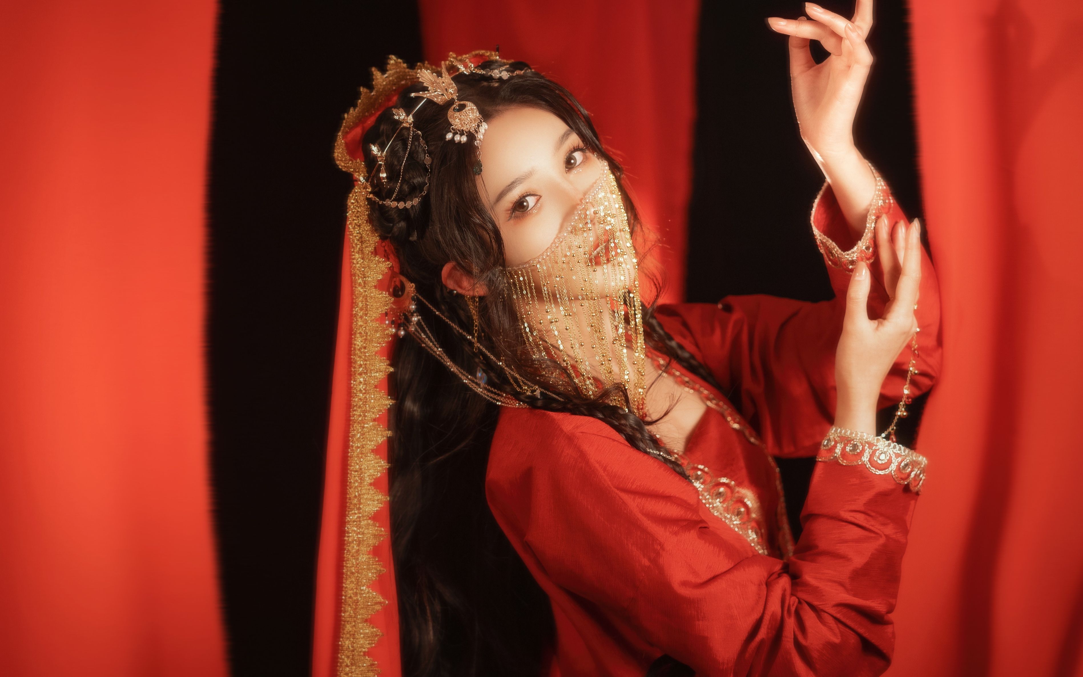 【仓大佬】老阿姨化身西域美人?汉服模特的拍摄日常vlog!