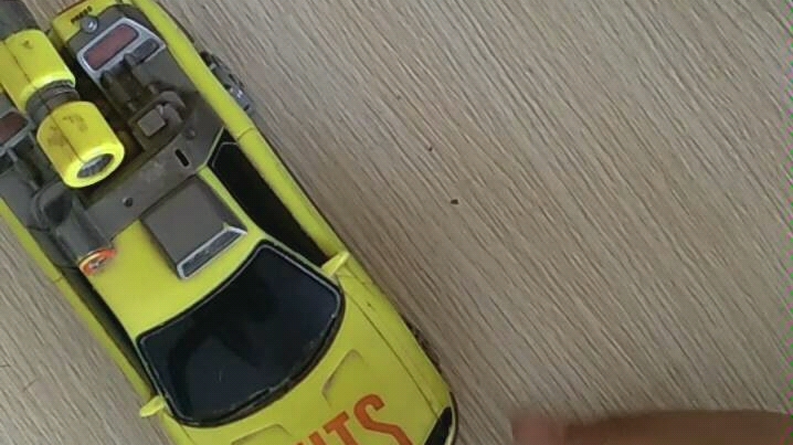 迪迦奥特曼guts队小车