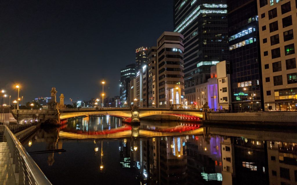 河边夜景 真实图片