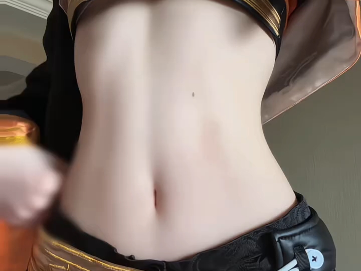 这小蛮腰