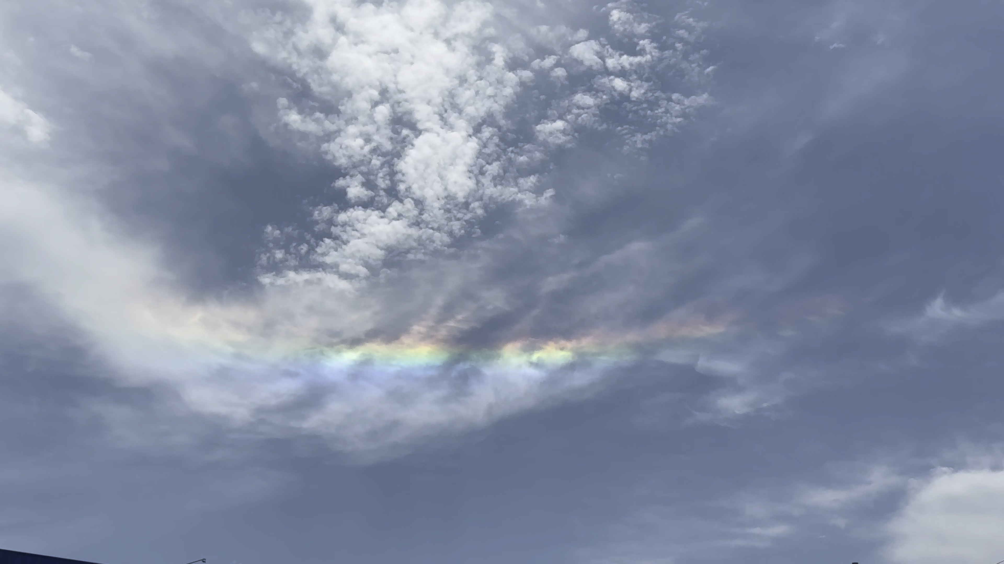 遇到彩虹就许个愿望吧,一定会实现的