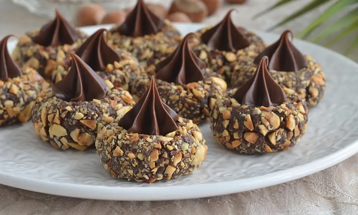 精致拉风的免烤榛子巧克力饼干(美食烘焙教程)