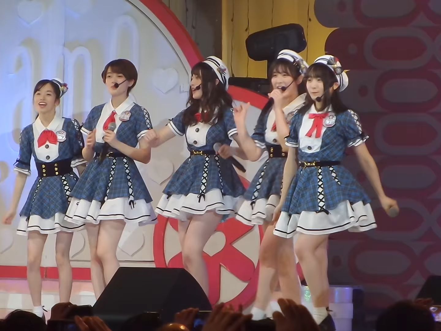 挨拶から始めよう 一生の間に何人と出逢えるのだろう akb48 team8