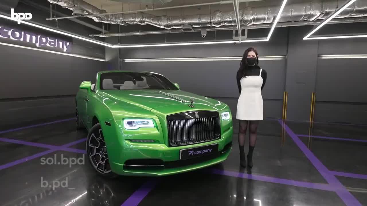 韩国小姐姐带你体验敞篷劳斯莱斯曜影