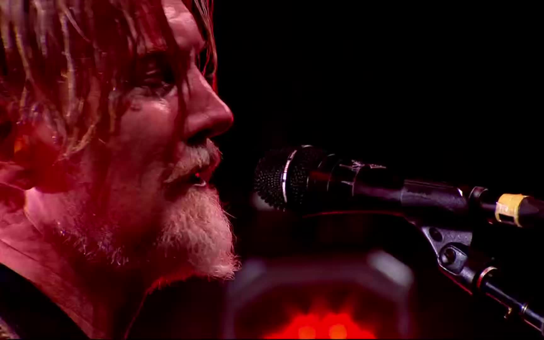 [图]Queens of the Stone Age - Glastonbury Festival 2023-06-25