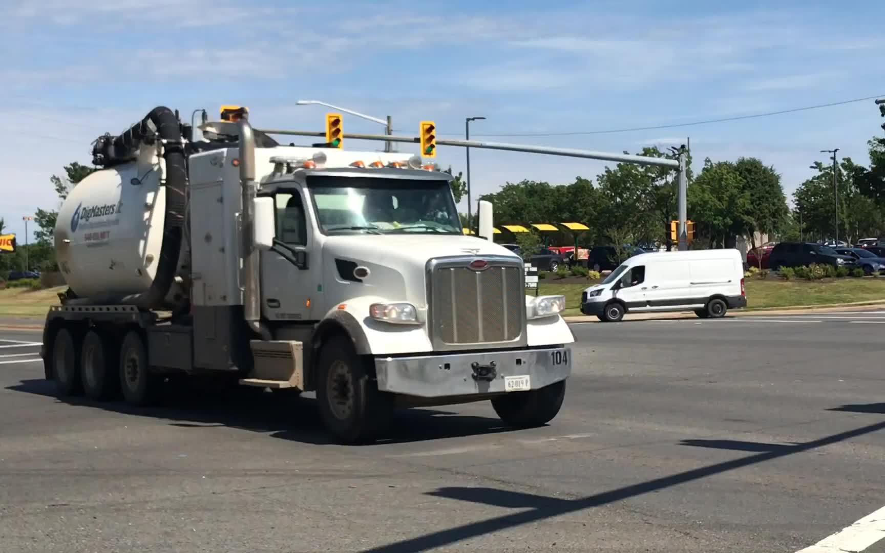 巨大的t2000卧铺车厢,迷你大号小东西,霍顿清障车服务,决斗mlt!
