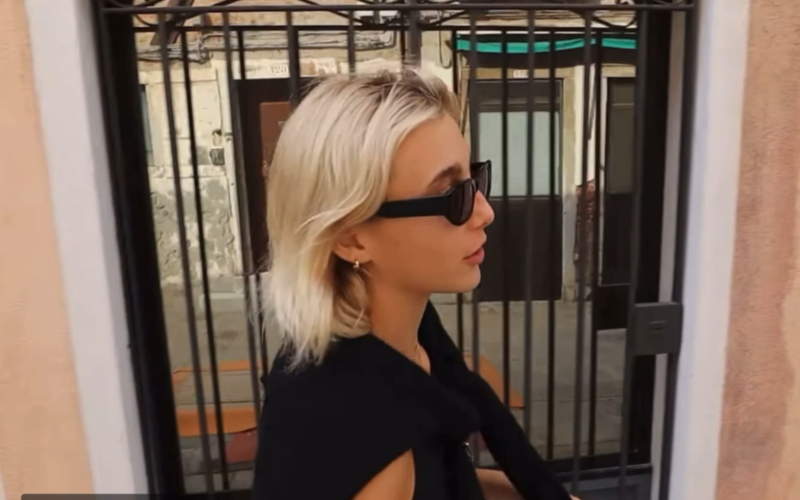 emma chamberlain|在意大利的24h|鸽子含量极多咖啡含量极少|卡地亚的