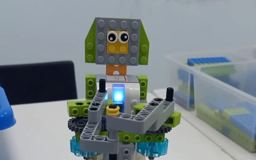wedo2.0搅拌机器人