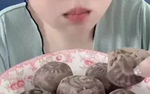 Download Video: 【豆妈爱吃喝】酥酥玫瑰饼+造型小饼干+小包子+大月饼