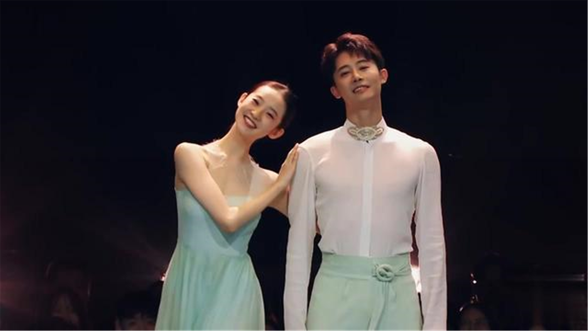 《舞蹈风暴》张艺凡和傅弘奕芭蕾追光者,像是落入凡间的精灵