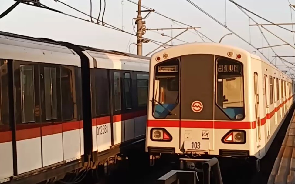 上海地铁老老八105和103出站_哔哩哔哩 (゜-゜)つロ 干杯~-bilibili