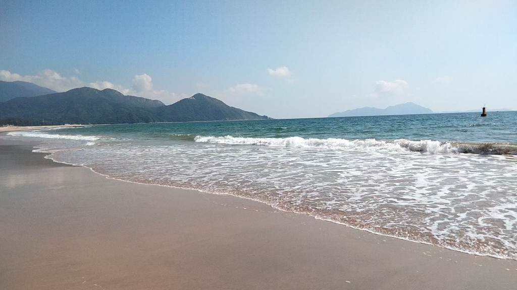 深圳西涌海滩