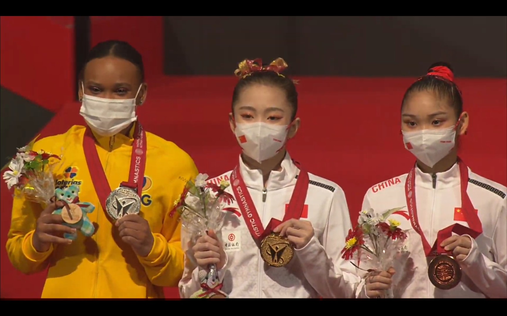 2021体操世锦赛 韦筱圆/andrade/罗蕊 高低杠成套之bbc解说版_哔哩