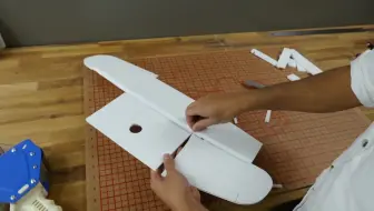 迷你海盗FT Mighty Mini Corsair - BUILD _ Flite Test云霄模型