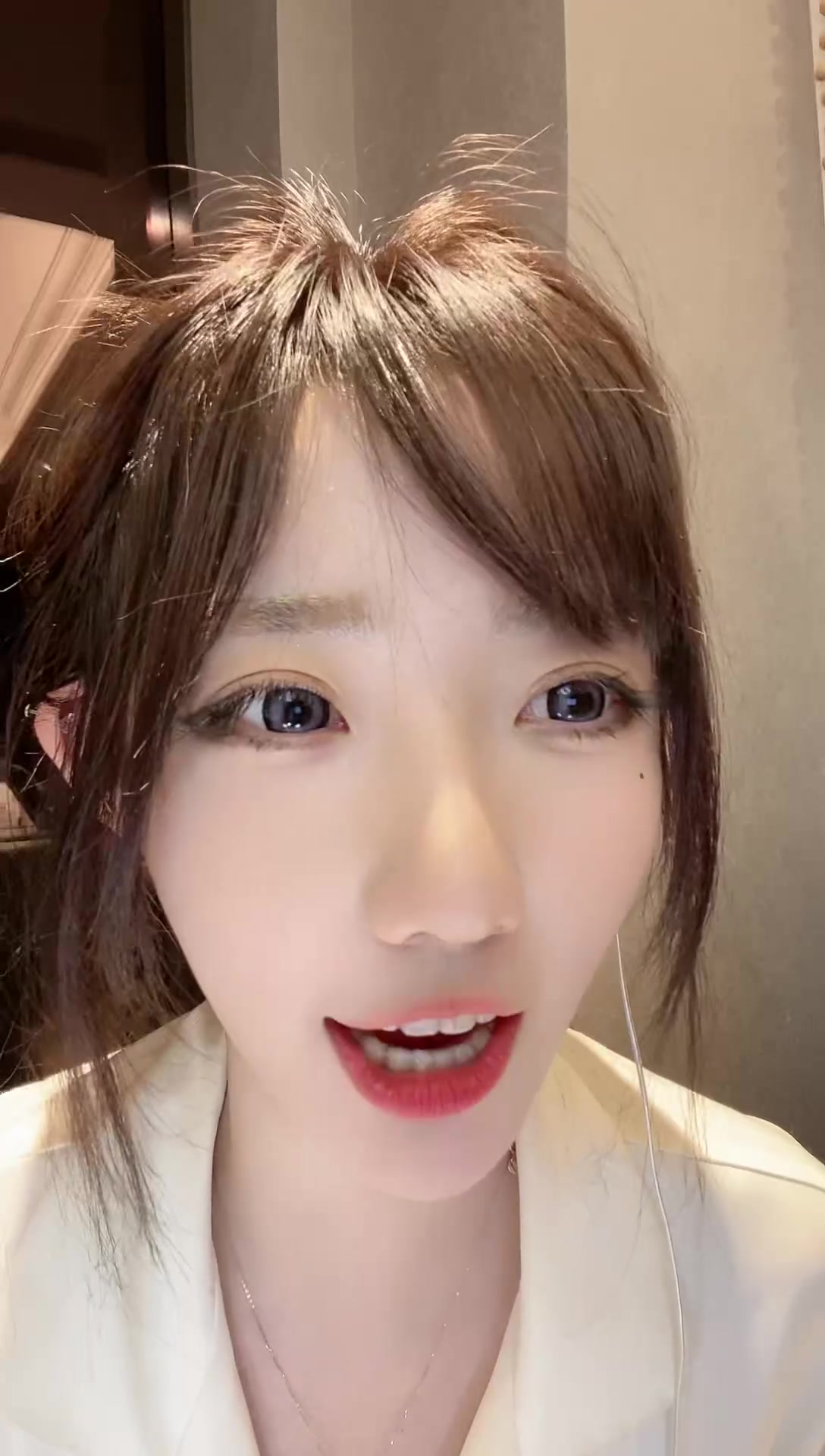 王雨萱 谁能莫名其妙送我个跑车