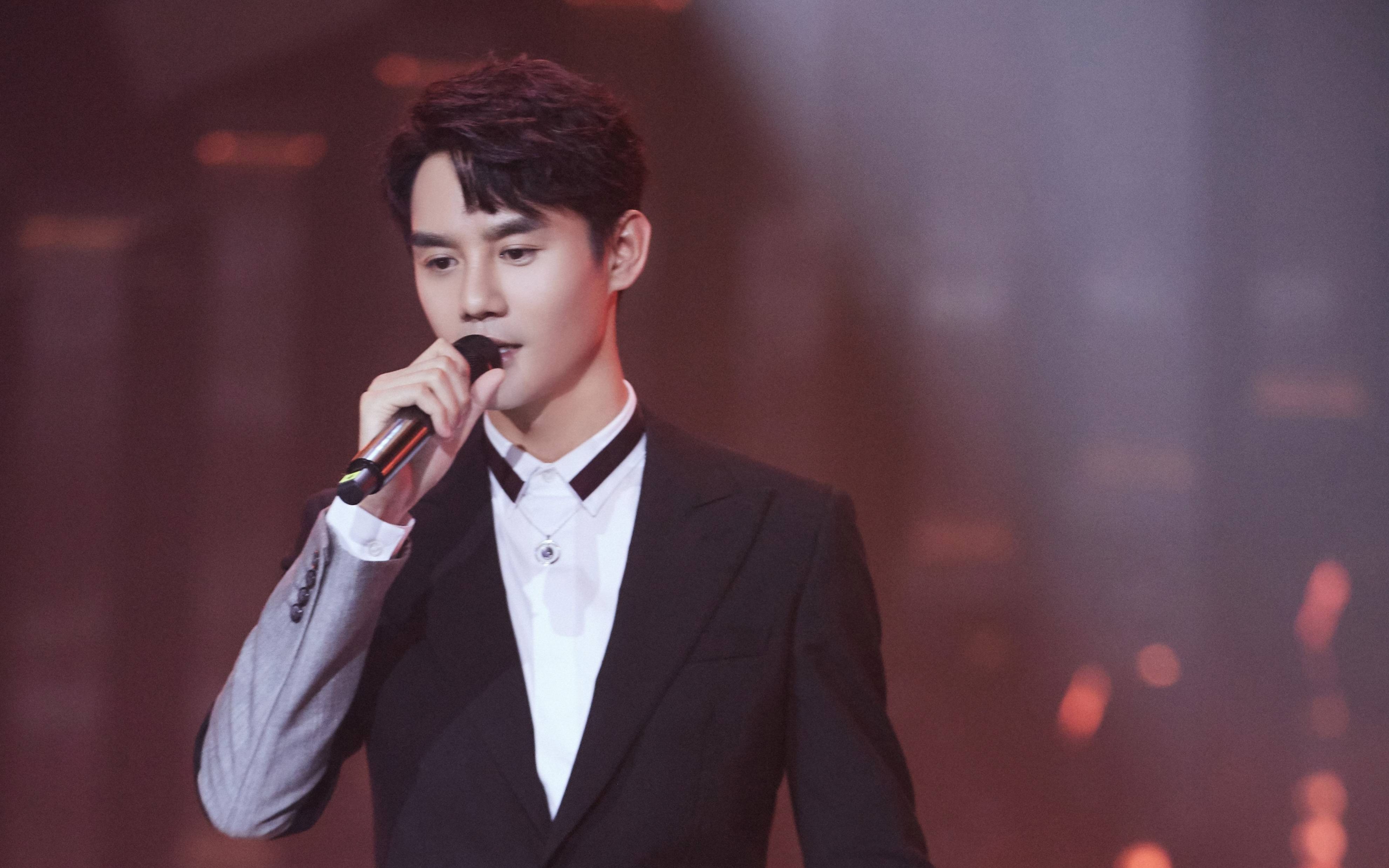 【王凯】【跨界歌王】歌王合唱《少年》【1080p】_哔哩哔哩 (゜-゜)つ