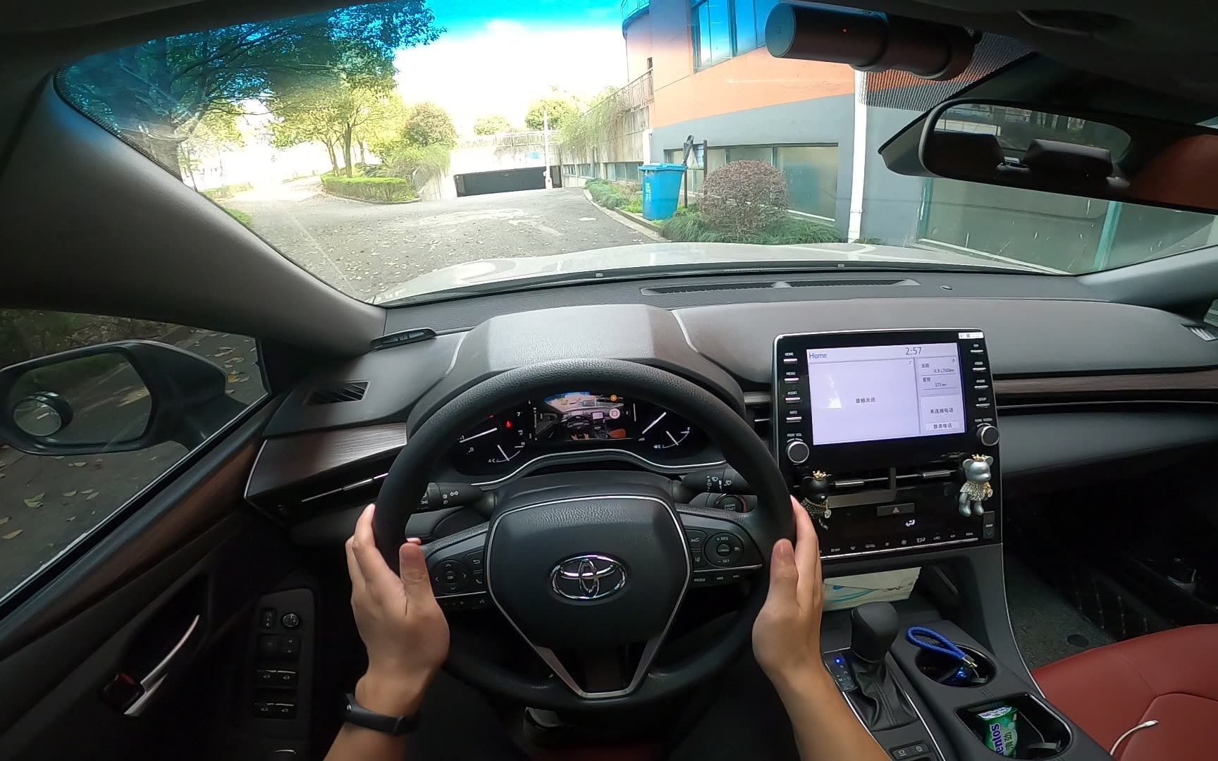 第一视角丰田亚洲龙360全景影像演示gopro8驾驶位拍摄