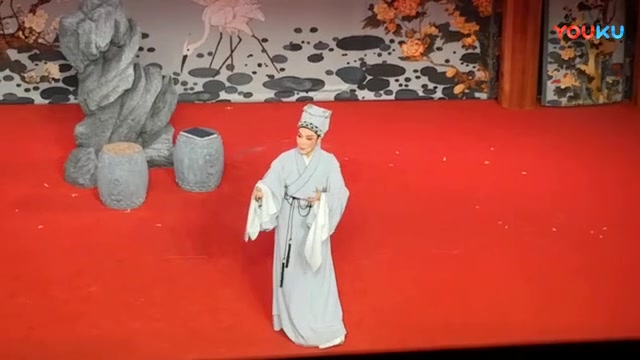 [图]【越剧】2019.1.1.越剧《追鱼.书馆》 张小君扮演张珍 王志萍扮演鲤鱼精