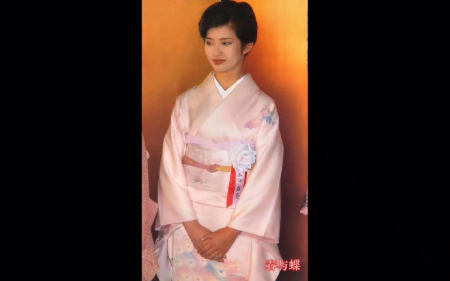 山口百惠穿和服,清新脱俗,尽显小女人的姿态!