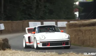 Скачать видео: Porsche 911 Reimagined by Singer DLS Turbo Study - 700HP 3.8L Twin Turbo Flat 6