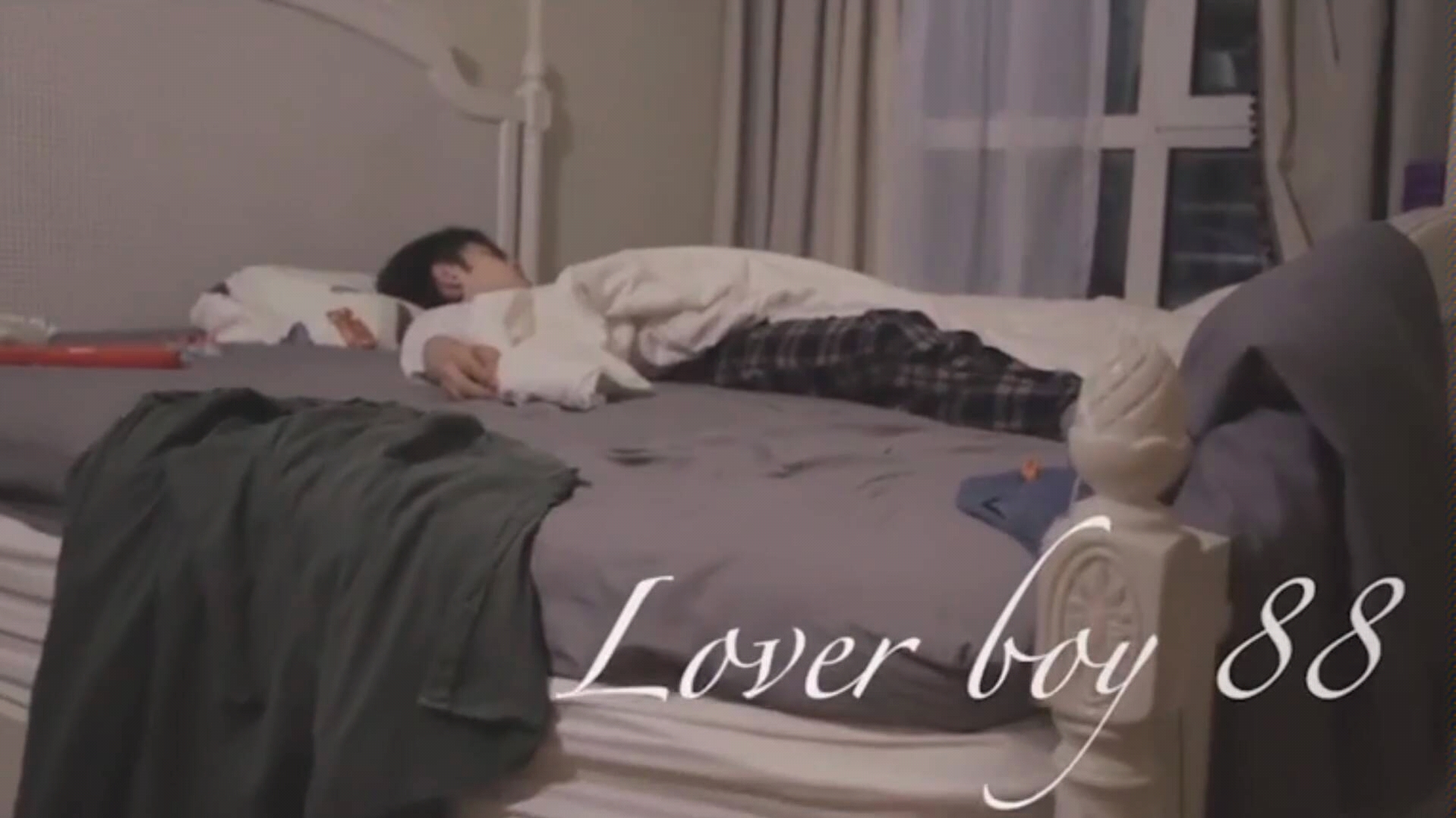 [图]【晨艺】【创造营2019】《Lover boy 88》舞台 从这开始垂直入坑 什么时候王老师可以再跳一次loverboy啊！