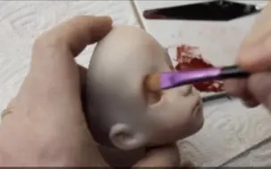 Download Video: 【陶瓷BJD】陶瓷BJD的妆容 The making of porcelain doll: china painting