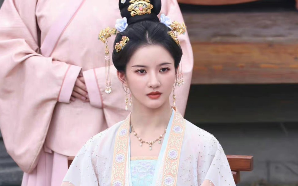 【宁安如梦】刘些宁长公主沈芷衣,这造型感觉整个人温婉贵气_哔哩哔哩