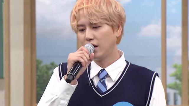 superjunior综艺,圭贤现场吃cd秀唱功开口跪不愧为主唱