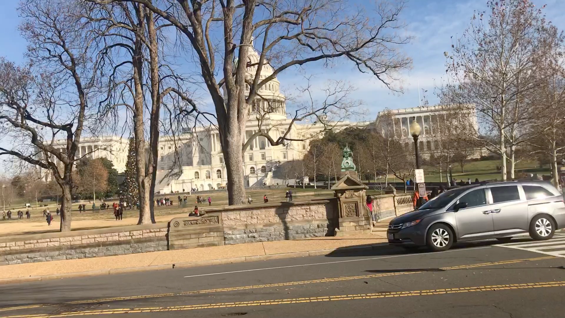 [图]特朗普的梦魇，敌在国会山，看看美帝的Capitol