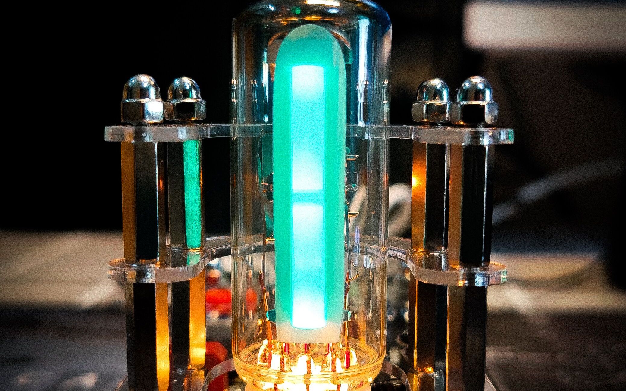 6e2猫眼电子管来自上个世纪的光芒