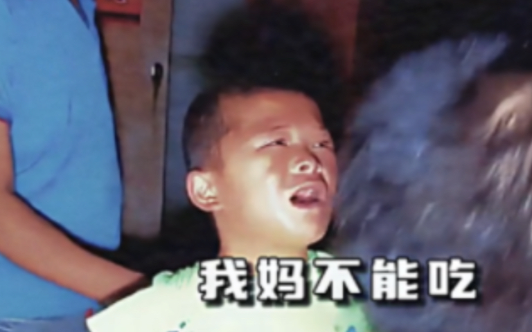 牛奶给妈妈喝一点 范小勤:给小狗喝一点吧