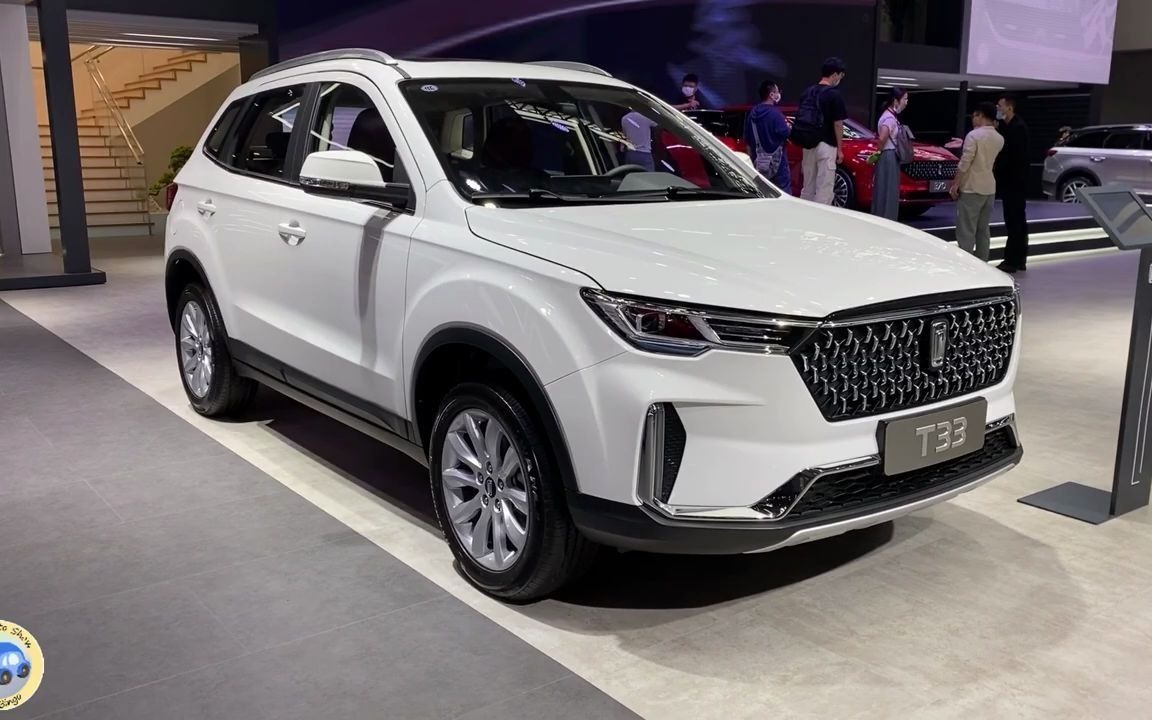 全新一汽奔腾t33车展实拍,这颜值内饰,给个不买的理由