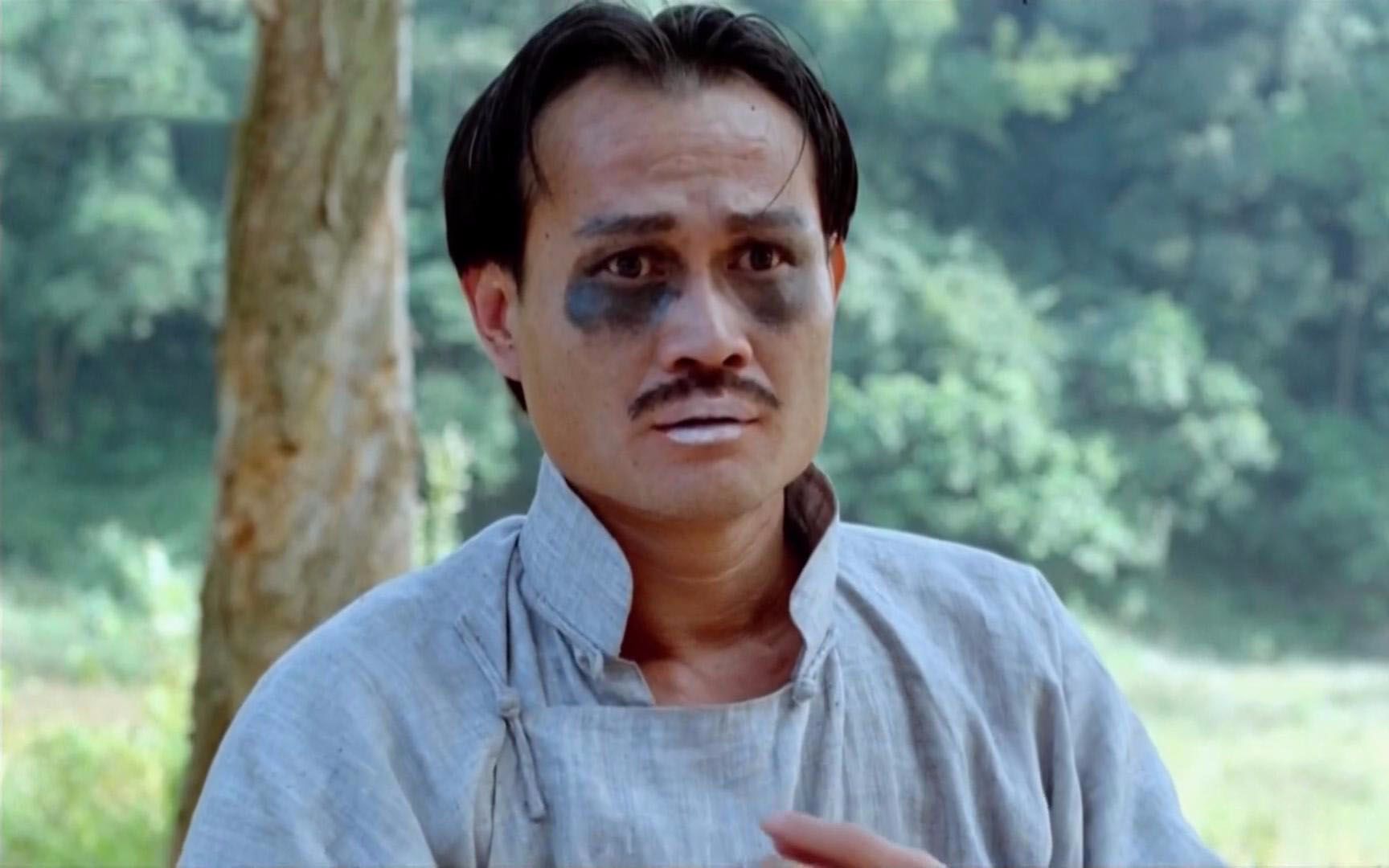 英叔系列最强僵尸,没有之一!不但能在白天出没,还隔绝所有法术!