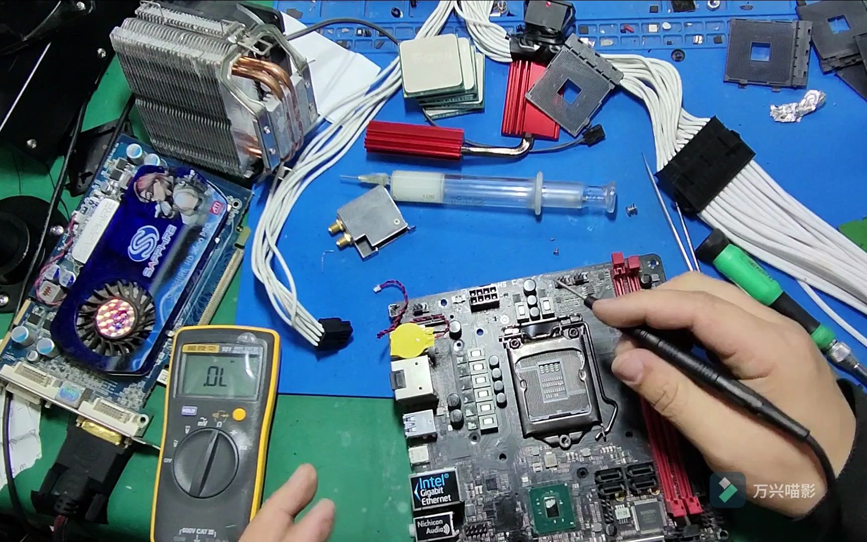 主板维修-小修两张不能触发的华擎主板