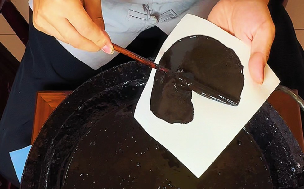 秉承初心,坚持传承,石家庄非物质文化遗产乳腺老黑膏