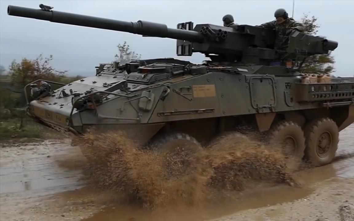 M1134斯崔克装甲车图片