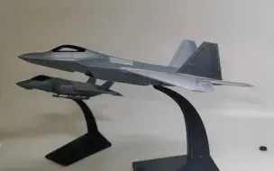 Скачать видео: 3D打印 F-22“猛禽”战斗机