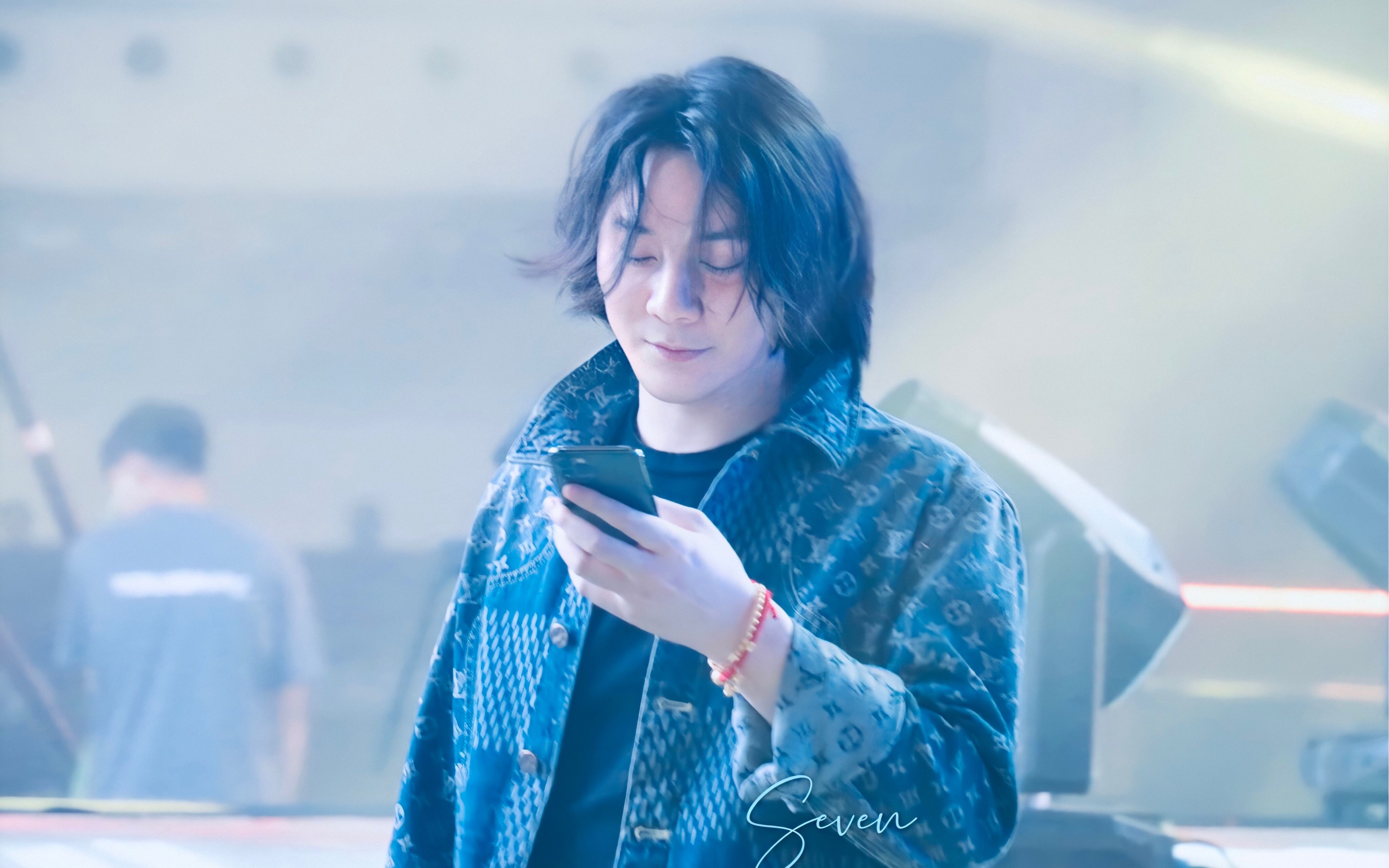 688房管集体给胖仙送礼物拉