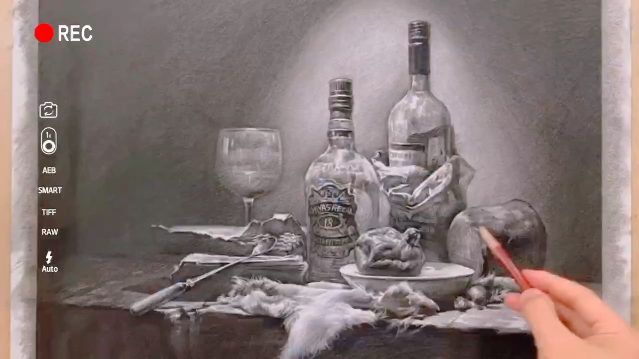 玻璃瓶(酒瓶)的素描画法(短视频