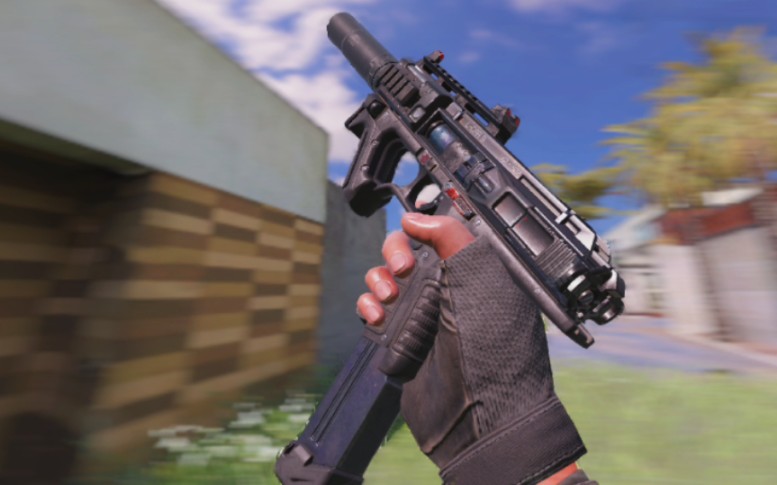 【吃皇堡的帕克】这把枪重新刷新了我对手枪的认知!_cod